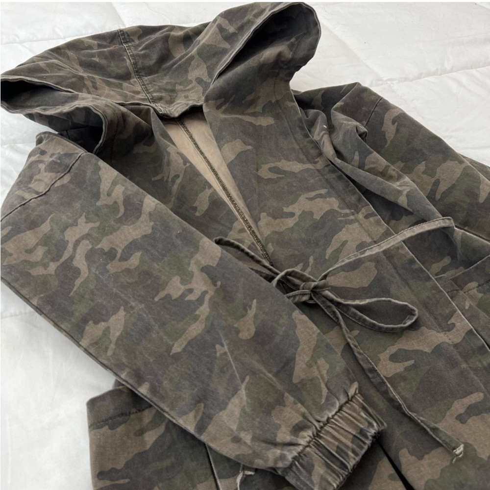 WINDSOR CAMOUFLAGE UTILITY JACKET 🔰